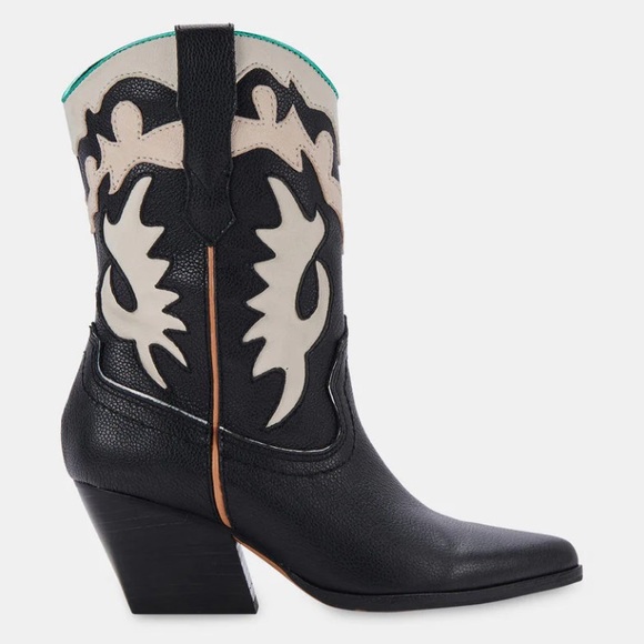 Dolce Vita Shoes - Dolce Vita Landen Boots in Black 7.5